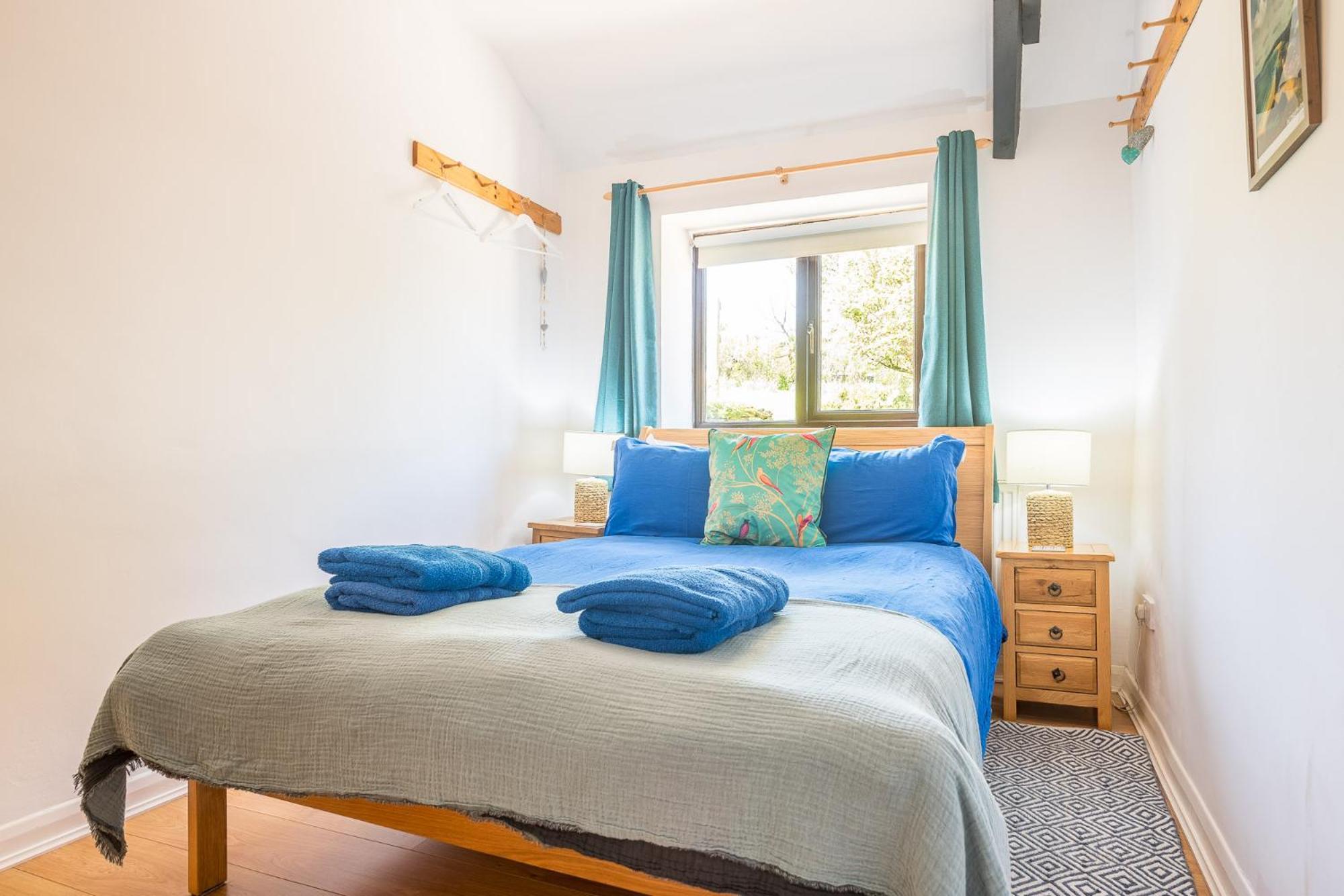 Polrunny Farm Elderberry Cottage With Sea View 보스캐슬 외부 사진